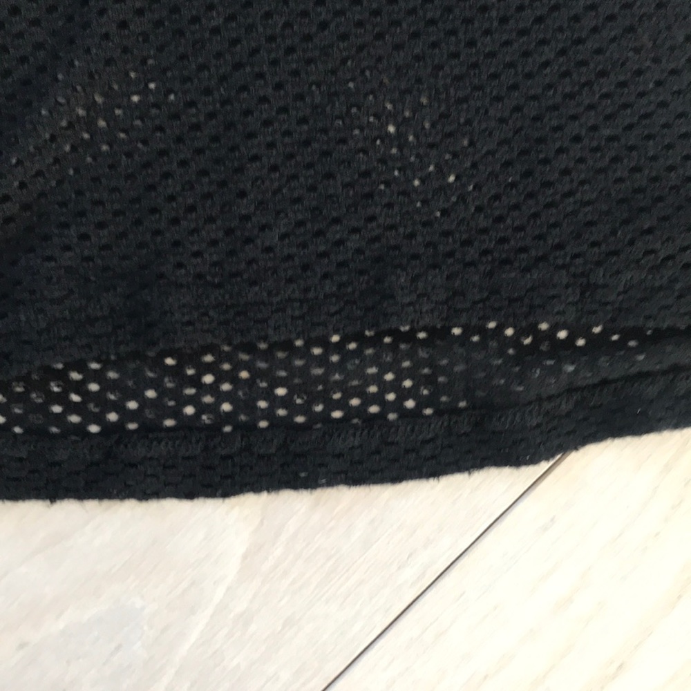 Mesh top - Picture 3 of 4